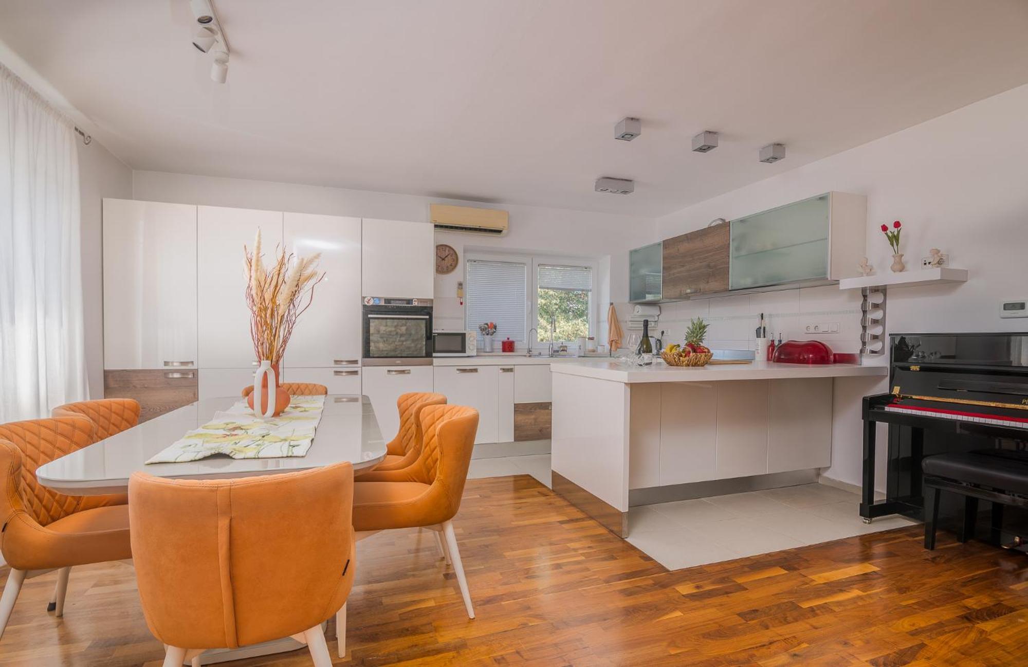 Apartments Stella & Luna Крк Экстерьер фото